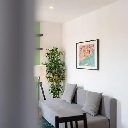 Апартаменты Hill House - No. 589a *