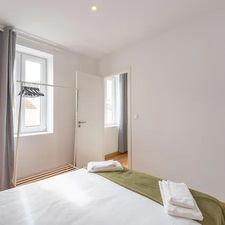 Апартаменты Hill House - No. 589a